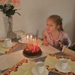 Сегодня Свете 8 лет. Это не только ее праздник, но, мне кажется в первую очередь